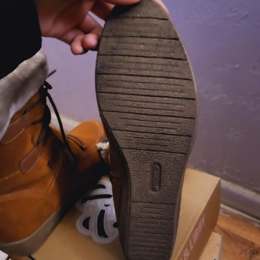 Winter boots - Picture 2 of 6